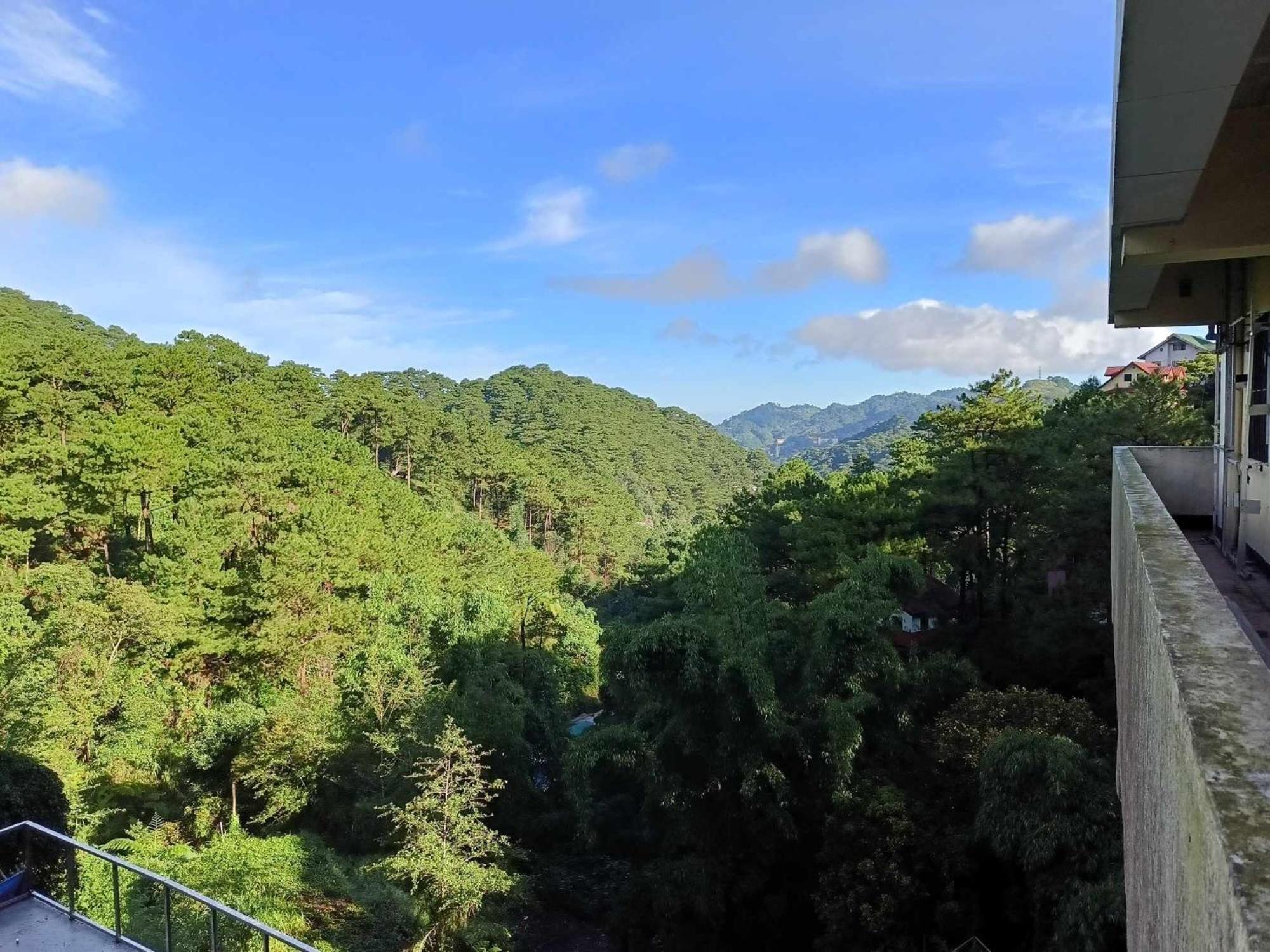 Misty Hills Aparthotel Baguio City Bagian luar foto