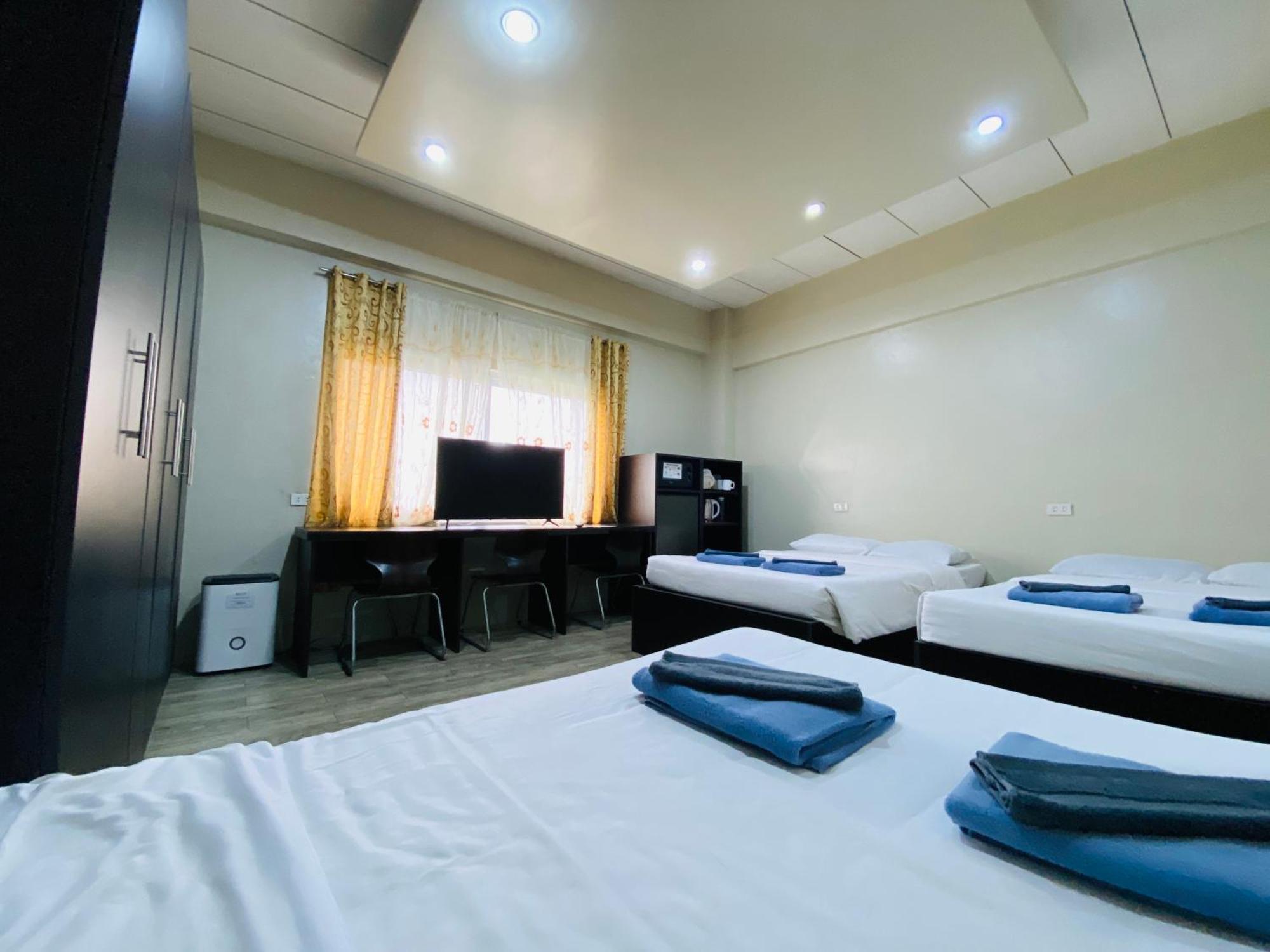 Misty Hills Aparthotel Baguio City Bagian luar foto